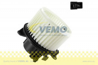 VEMO v24031347 -  Вентилятор салона| Устройство для впуска, воздух в салоне
