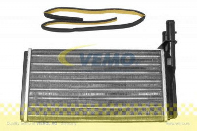 VEMO v24610008 -  Теплообменник, отопление салона