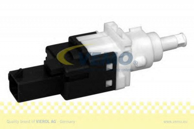 VEMO v24730008 -  Выключатель фонаря сигнала торможения