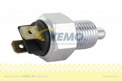 VEMO v24730013 -  Выключатель, фара заднего хода