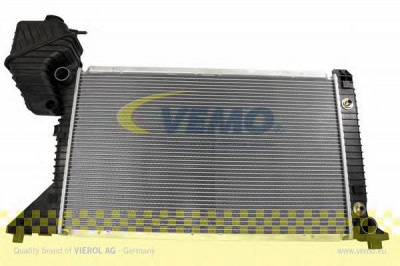 VEMO v25603013 -  Радиатор, охлаждение двигателя
