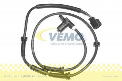 VEMO v25720058 -  Датчик, частота вращения колеса