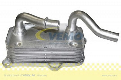 VEMO v30601266 -  масляный радиатор, двигательное масло