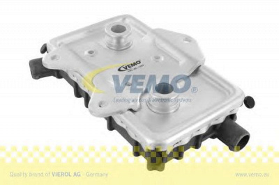 VEMO v30601267 -  масляный радиатор, двигательное масло