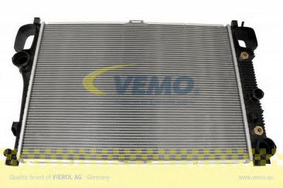 VEMO v30601272 -  Радиатор, охлаждение двигателя