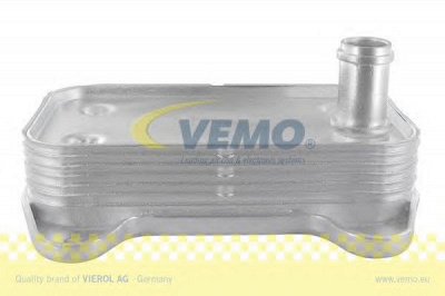 VEMO v30601273 -  масляный радиатор, двигательное масло