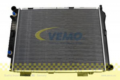 VEMO v30601287 -  Радиатор, охлаждение двигателя