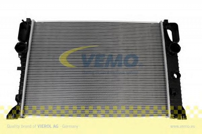 VEMO v30601291 -  Радиатор, охлаждение двигателя