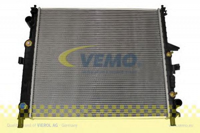 VEMO v30601308 -  Радиатор, охлаждение двигателя