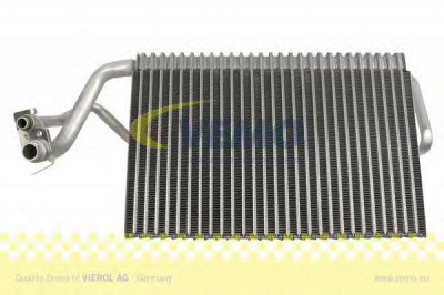 VEMO v30650017 -  Испаритель, кондиционер