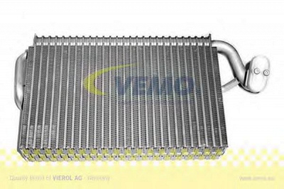 VEMO v30650018 -  Испаритель, кондиционер