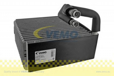 VEMO v30650035 -  Испаритель, кондиционер
