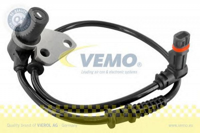 VEMO v30720137 -  Датчик, частота вращения колеса