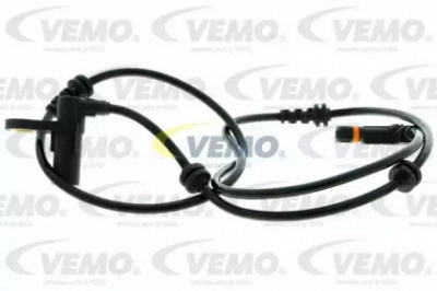 VEMO v30720777 -  Датчик, частота вращения колеса