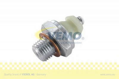 VEMO v30730082 -  Датчик давления масла