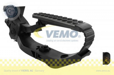 VEMO v30820010 -  Датчик, положение педали акселератора