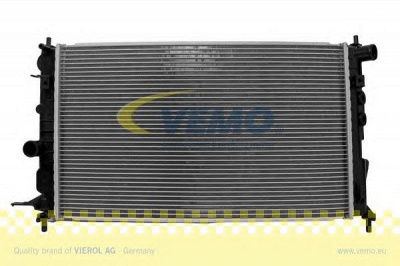 VEMO v40602085 -  Радиатор, охлаждение двигателя