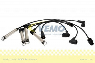 VEMO v40700022 -  Комплект проводов зажигания