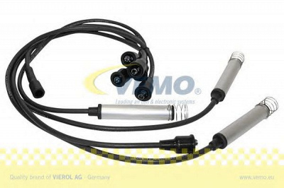 VEMO v40700036 -  Комплект проводов зажигания