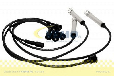 VEMO v40700037 -  Комплект проводов зажигания