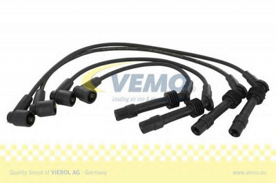 VEMO v40700064 -  Комплект проводов зажигания