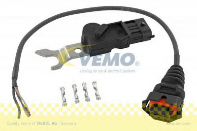 VEMO v40720397 -  Датчик, частота вращения| Датчик частоты вращения, управление двигателем| Датчик, положение распределительного вала
