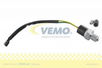 VEMO v40730061 -  Выключатель, фара заднего хода