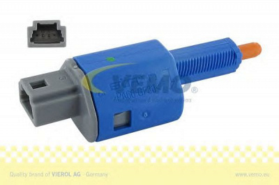 VEMO v46730029 -  Выключатель, привод сцепления (управление двигателем)