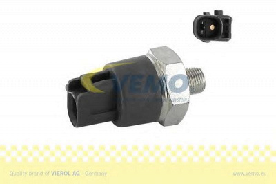 VEMO v95730004 -  Датчик давления масла