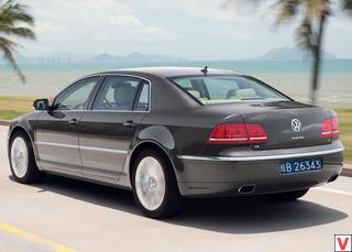 VW Phaeton 2011 год