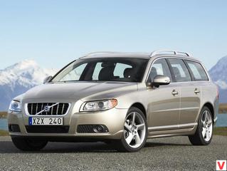 Volvo V70 2009 год