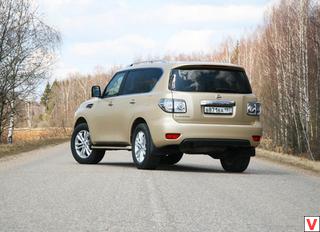 Дизайн нового Nissan Patrol во многом пересекается с новым Infiniti QX, с которым они делят не только общую базу, но и массу агрегатов.