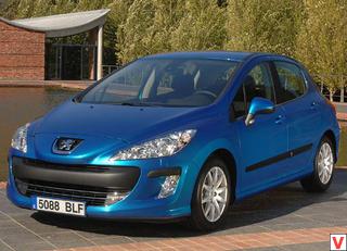 Peugeot 308 2008 год