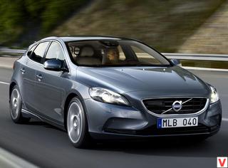 Volvo V40 2012 год