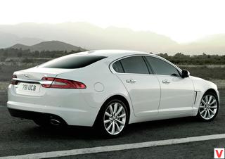 Jaguar XF 2011 год