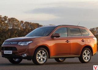 Mitsubishi Outlander 2012 год