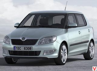 Skoda Fabia 2010 год