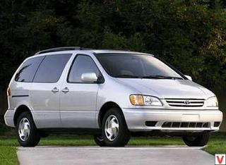 Toyota Sienna 1997 год