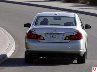 Infiniti M 2006 год