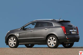 Cadillac SRX 2010 год