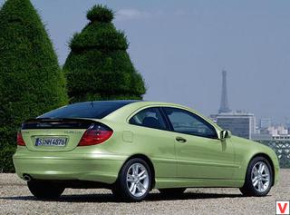 Mercedes C-класс Coupe 2002 год