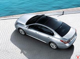 Renault Latitude 2010 год
