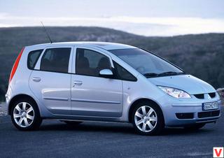 Mitsubishi Colt 2004 год