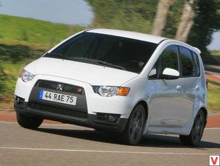 Mitsubishi Colt 2009 год