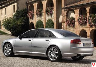 Audi A8 2006 год