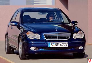 Mercedes C-класс 2001 год
