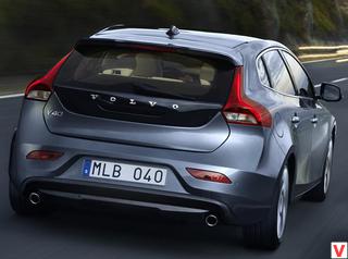 Volvo V40 2012 год