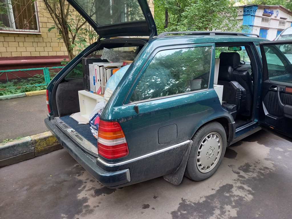 Volvo 240 катафалк