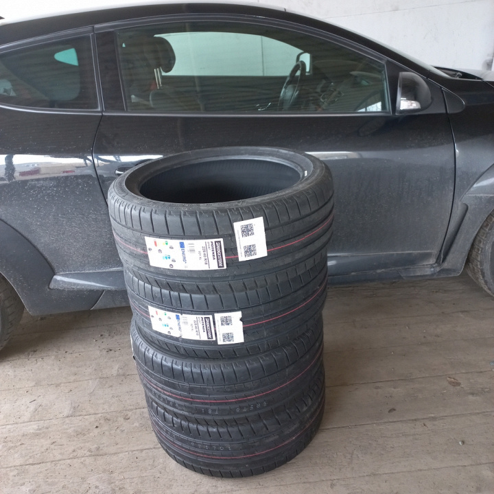 Bridgestone potenza sport это бомба