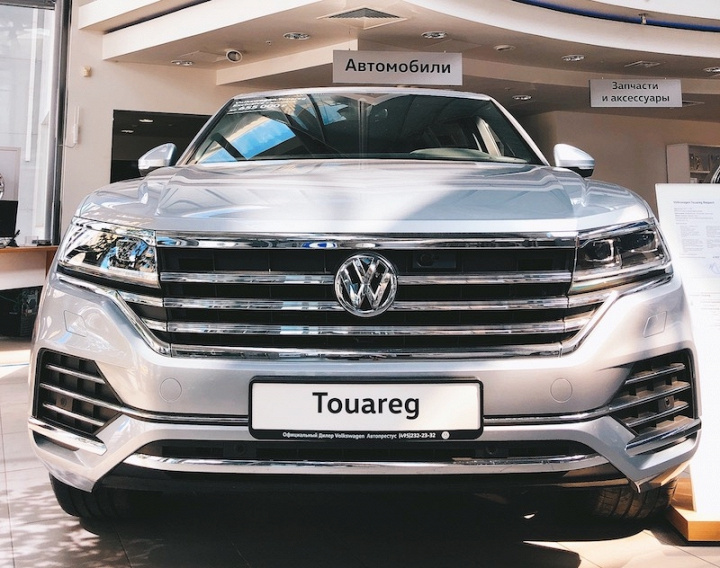Volkswagen Touareg с выгодой до 655 000 рублей